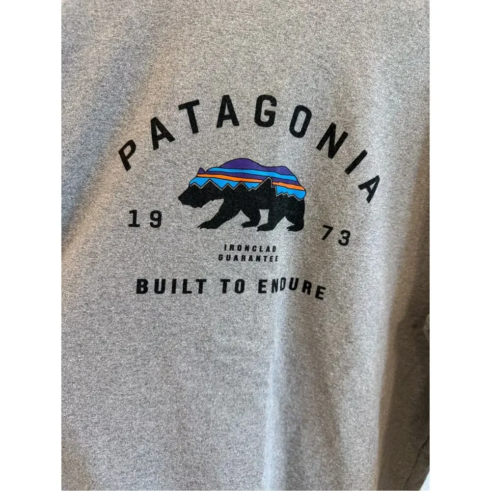 Patagonia Uprisal Gray Crewneck with Mountain Bear Logo Men XL Gorpcore Outdoors